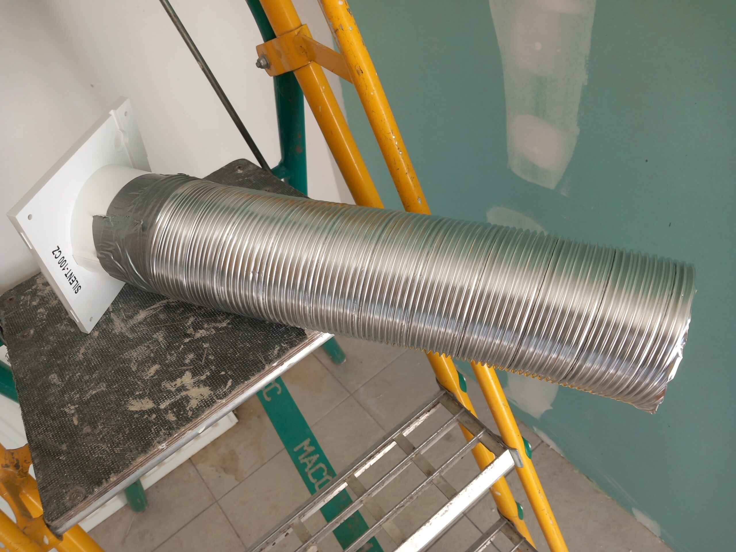 pose de ventilation individuelle hygro dans les pièces humides
